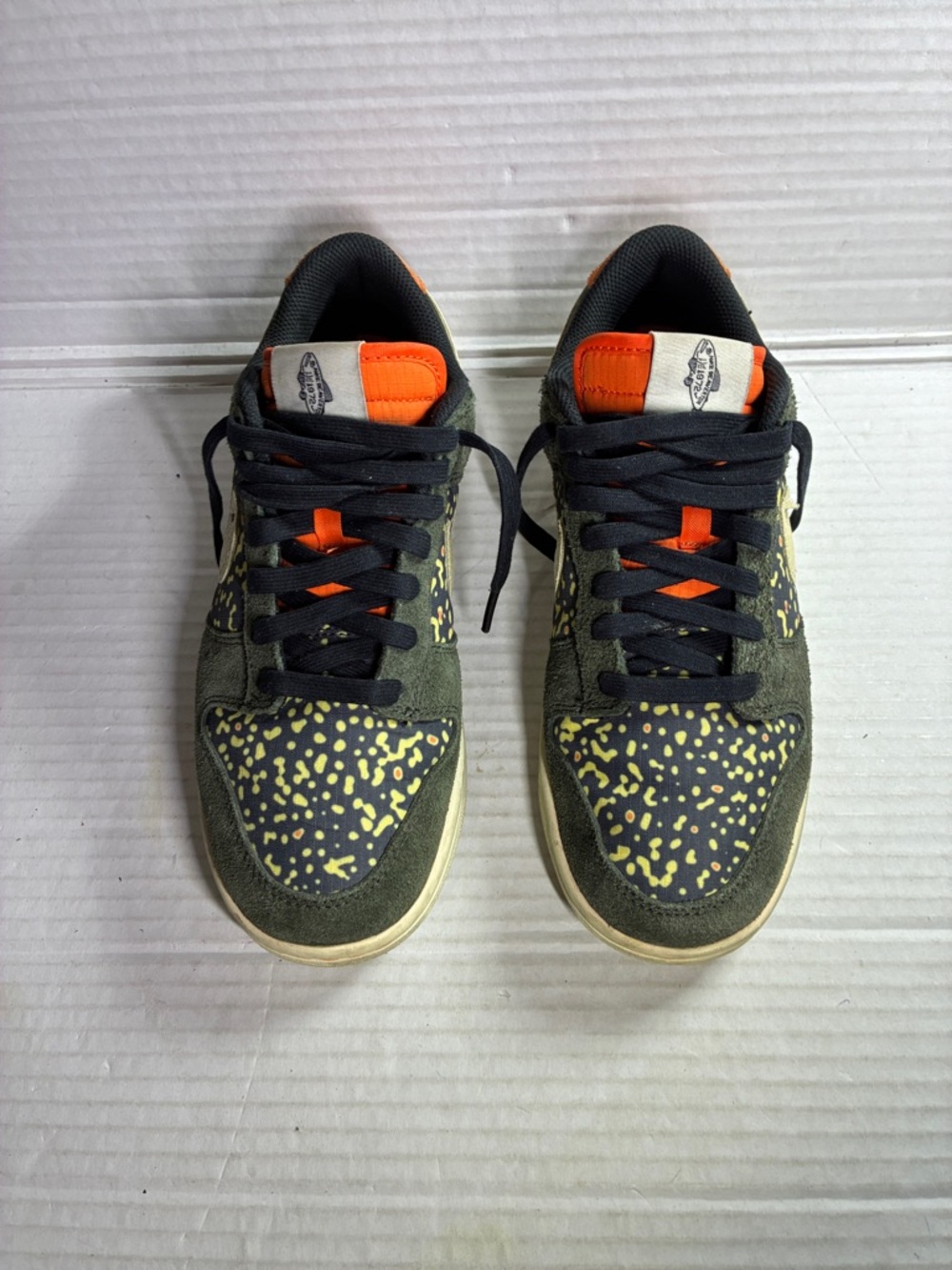 Nike Sneaker with Olive, Black & Orange Accent USED SKU FN7523-300